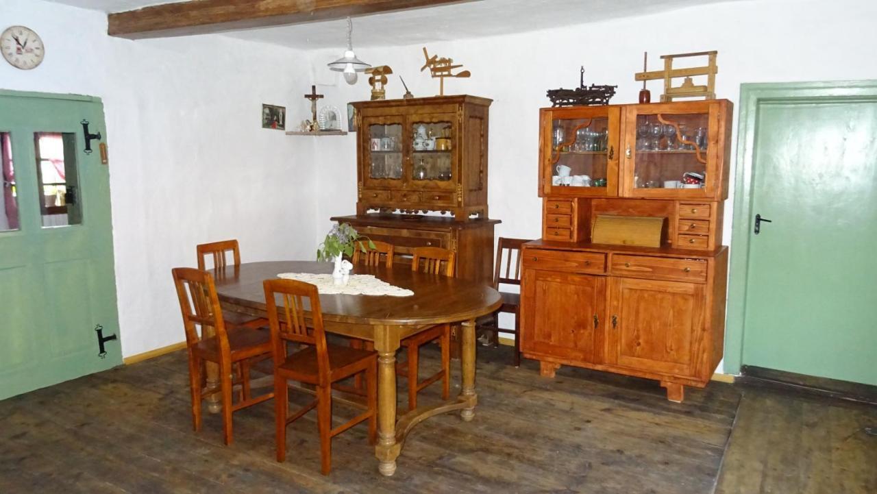Homestay Kapl Ledinek Экстерьер фото